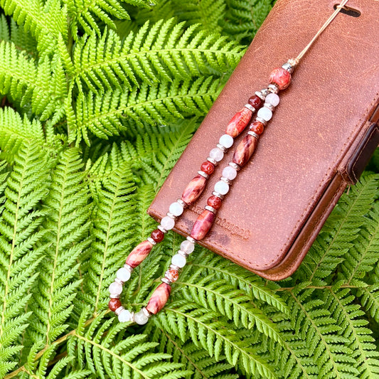Bijou de portable "Échos Intrépides"